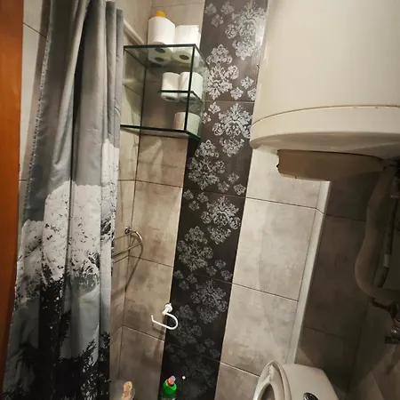In The Center Apartment *