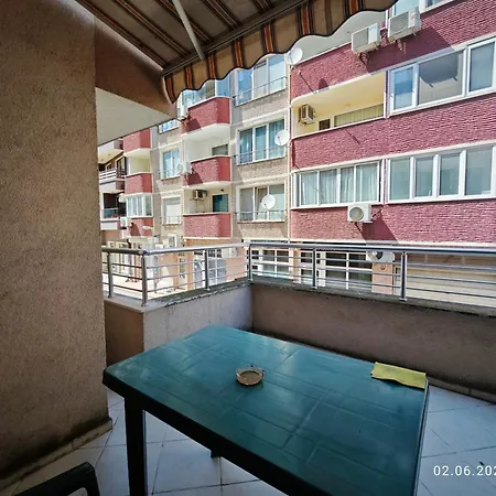 Apartment In The Center Varna